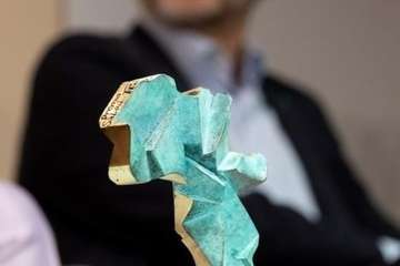  Las crónicas cotidianas de José Naranjo ganan el I Premio Saliou Traoré (Foto TA y EFE)